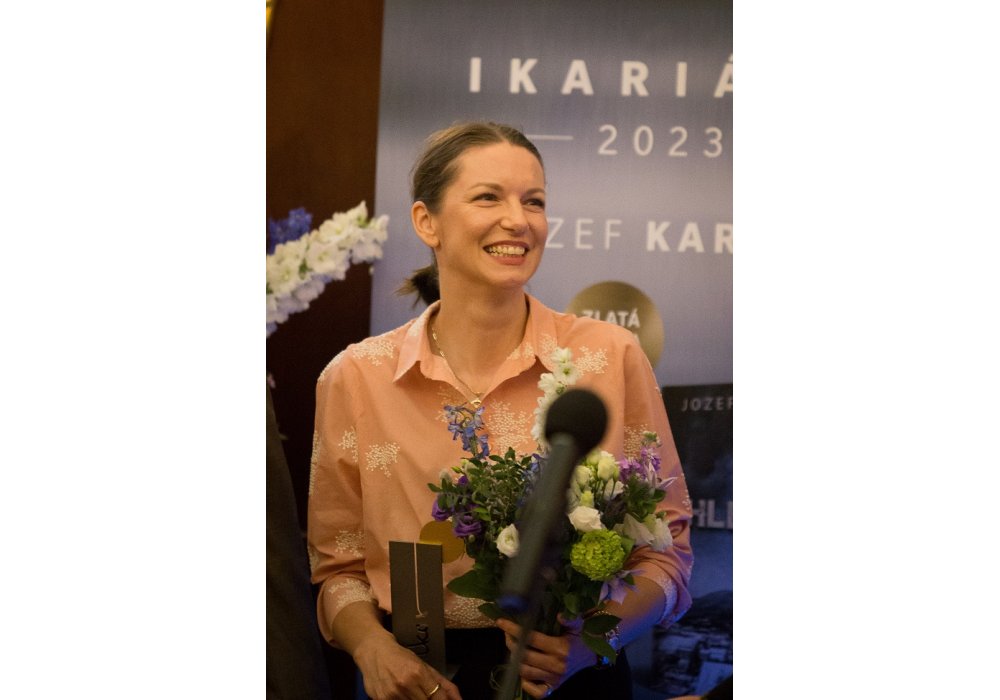 Vydavateľský dom IKAR ocenil najúspešnejších autorov za rok 2023  Zlatou a Platinovou knihou - 4